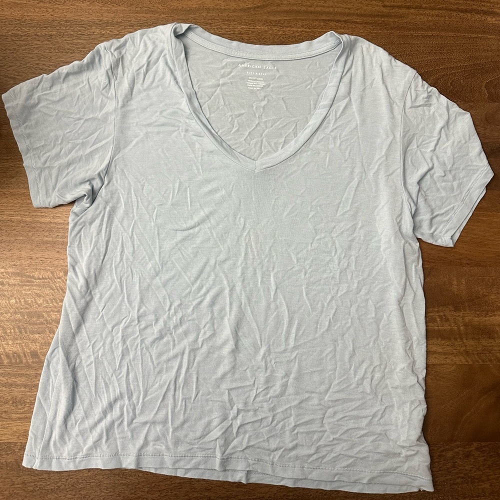American Eagle Outfitters Light Blue Short Sleeve Tee